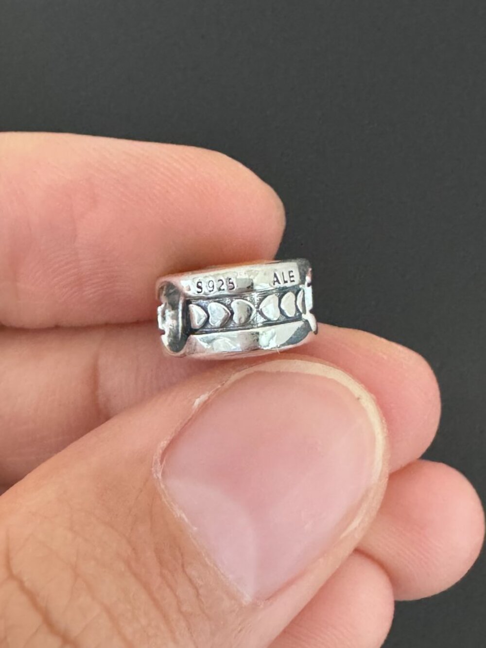 Authentic Pandora Maii Flag Heart Exclusive Charm - Picture 5 of 5